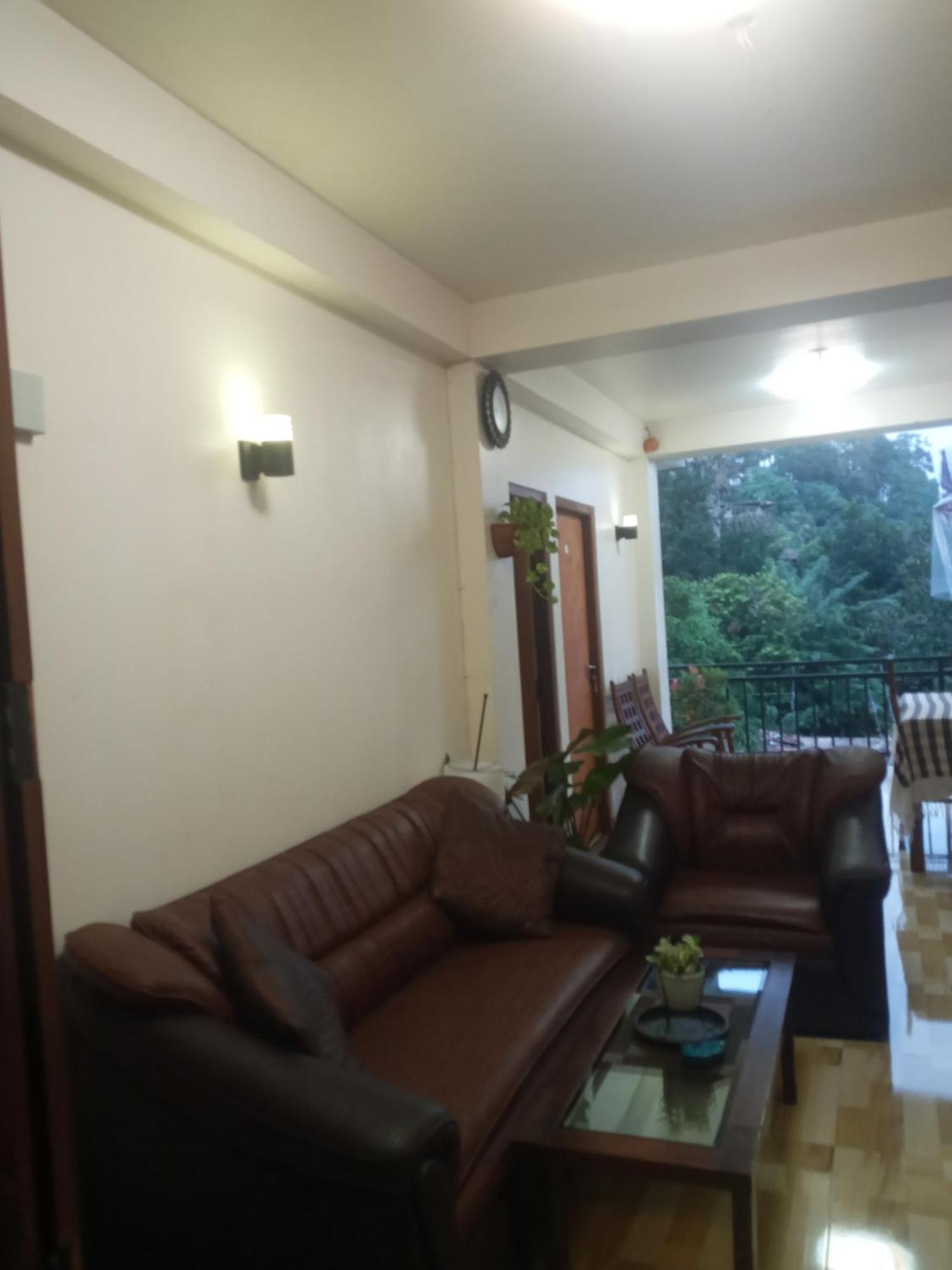 Kelum Homestay Kandy Exteriör bild