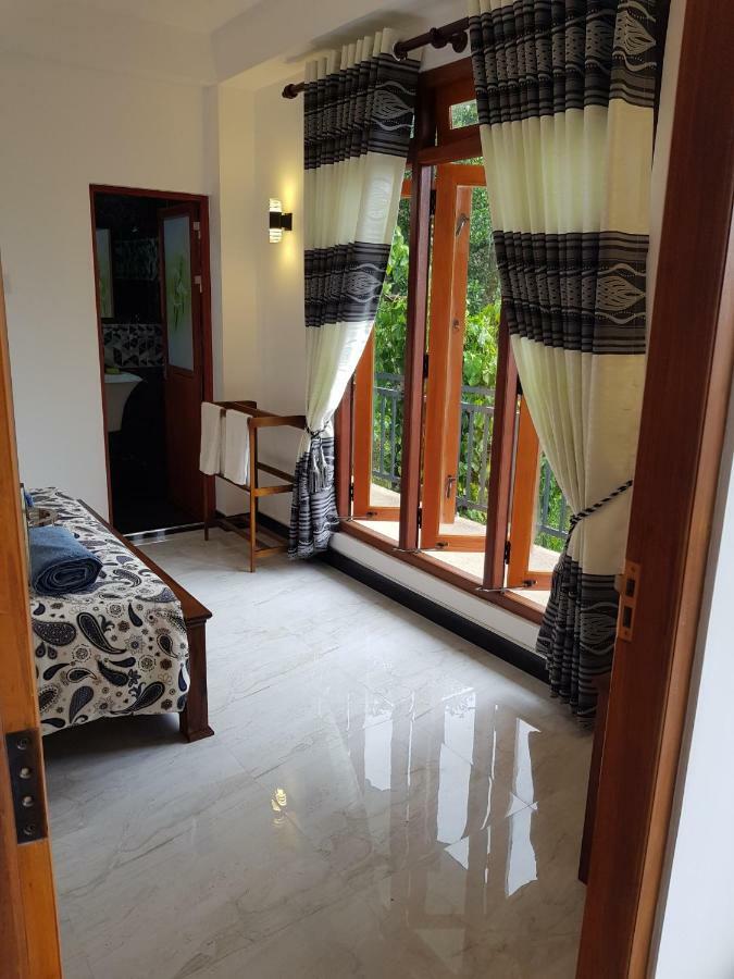 Kelum Homestay Kandy Exteriör bild